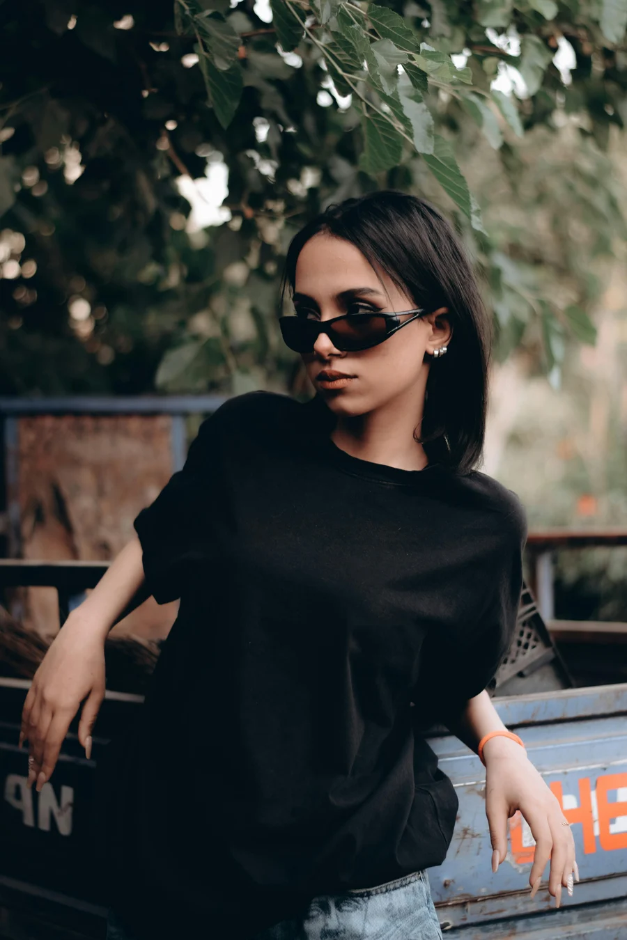 The Everyday Tee, black organic cotton t-shirt